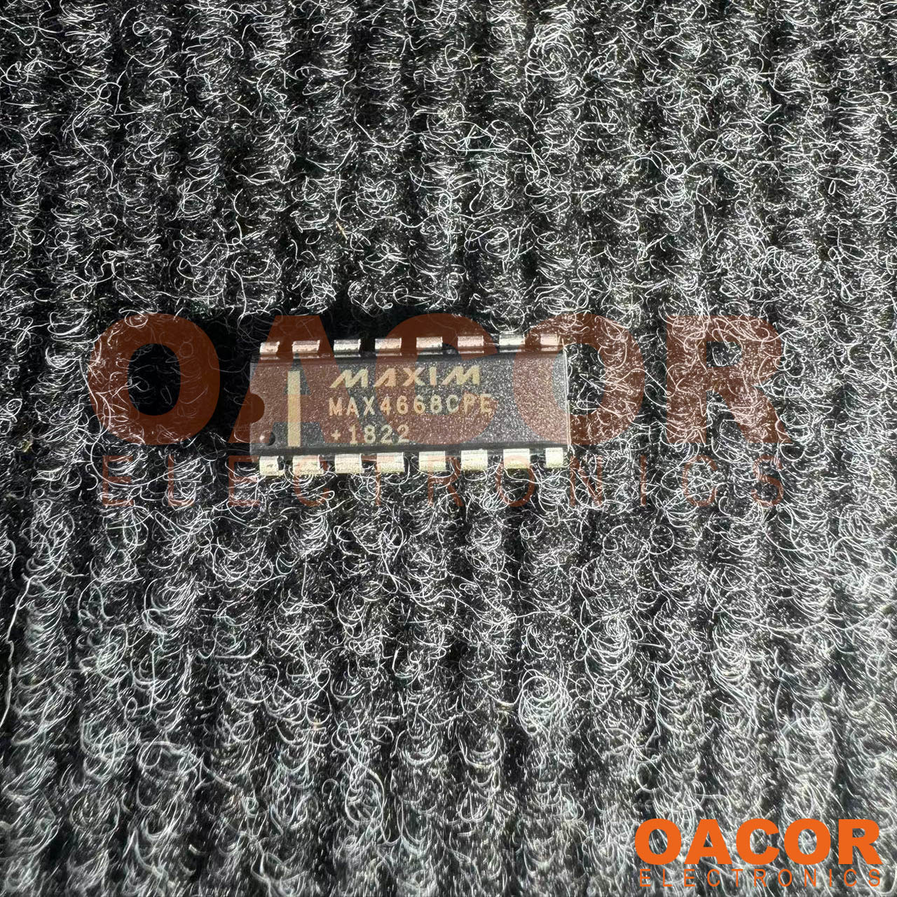 MAX4668CPE+